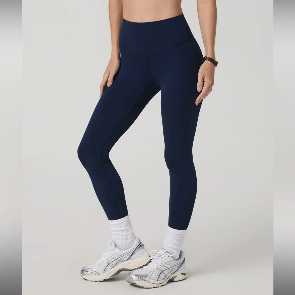 Vuori AllTheForm Legging Blue Coast XS NWT High Rise Sold Out $110 - Picture 1 of 9
